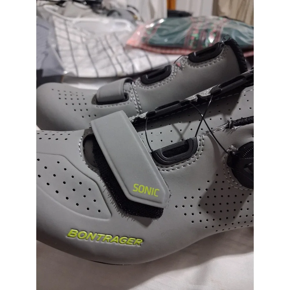 NEW Bontrager Sonic Women's size 8.5 Road Cycling Shoes Workout  Active Athletic